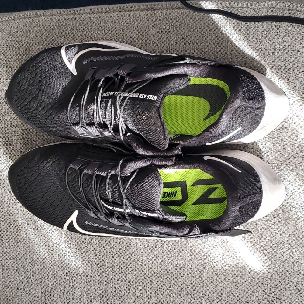 Running shoes